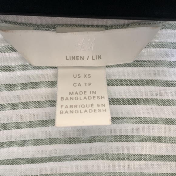 H&M Linen Cropped Front Knot Button Down Shirt White and Green Striped / Size XS - Picture 4 of 7